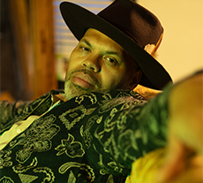 Click here for Eric Roberson 